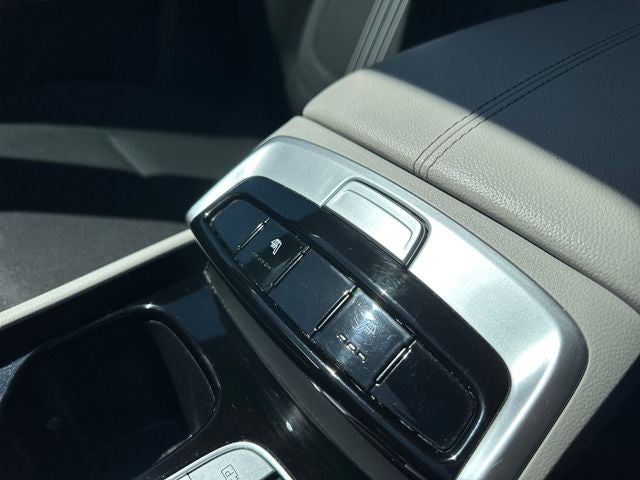 Used 2024 Hampton Gray Hyundai SEL image 21