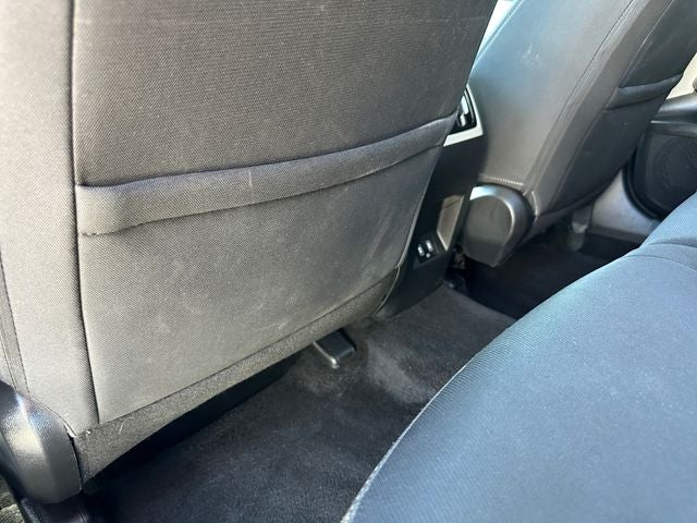 Used 2024 Hampton Gray Hyundai SEL image 32