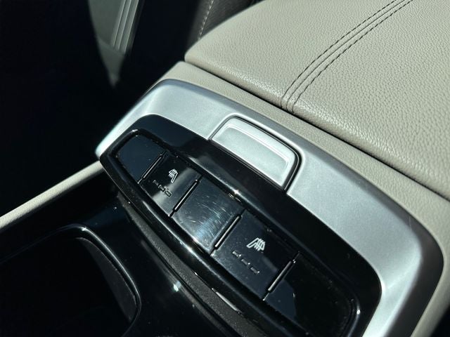 Used 2024 White Pearl Hyundai SEL image 22