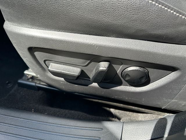 Used 2025 Ingot Blue Metallic Mazda 2.5 S Preferred Package image 19