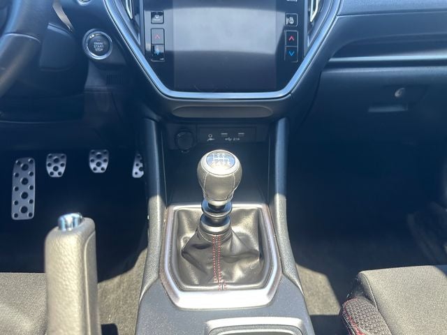 Used 2022 Ice Silver Metallic Subaru Premium image 11