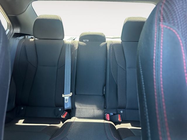 Used 2022 Ice Silver Metallic Subaru Premium image 13