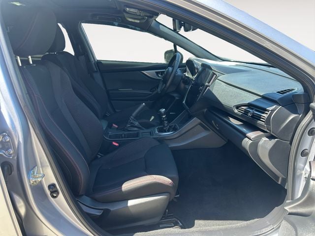 Used 2022 Ice Silver Metallic Subaru Premium image 15