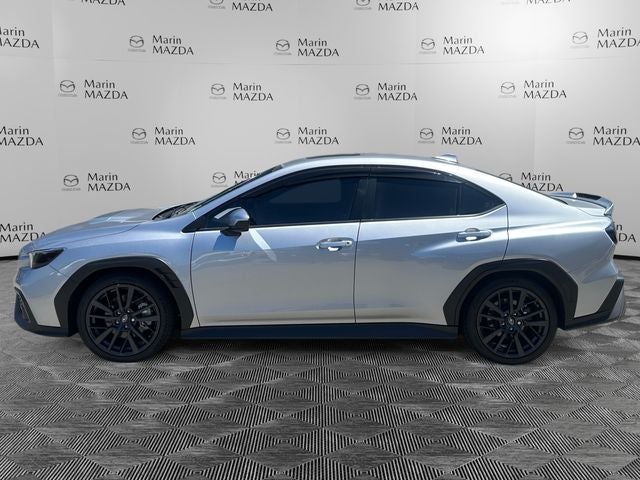 Used 2022 Ice Silver Metallic Subaru Premium image 2
