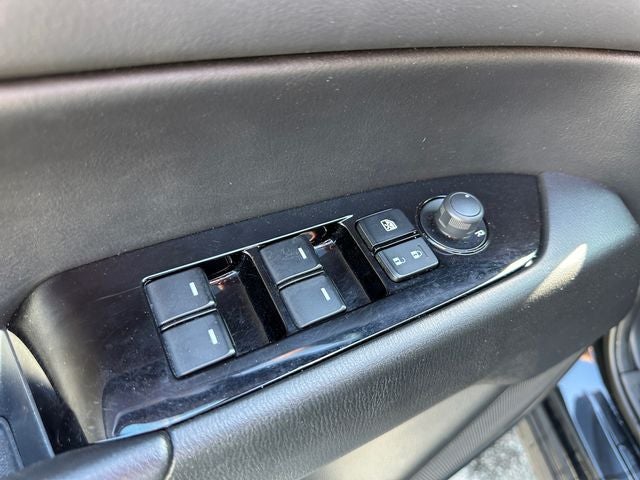 Used 2025 Jet Black Mica Mazda 2.5 S Select Package image 25