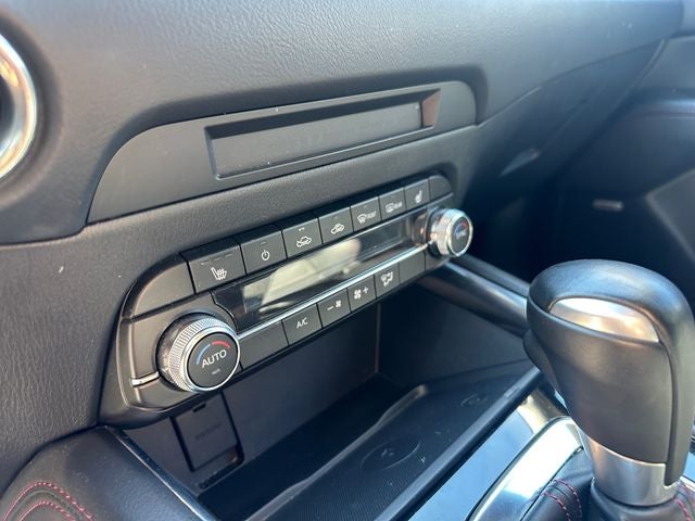 Used 2025 Polymetal Gray Metallic Mazda 2.5 S Carbon Edition image 27