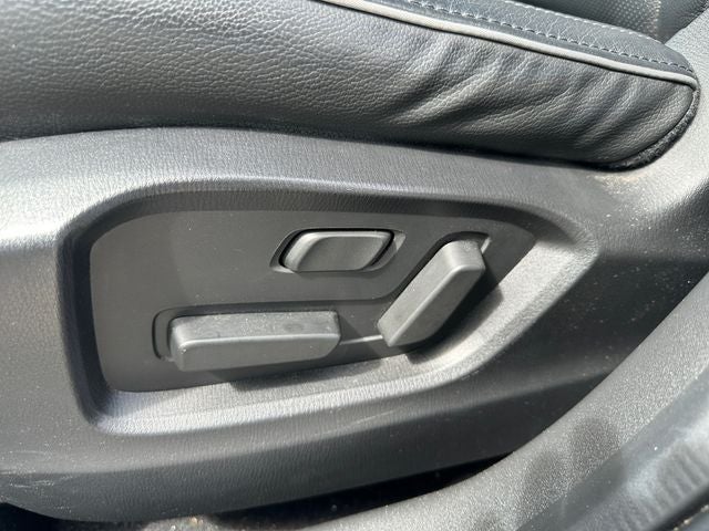 Used 2025 Deep Crystal Blue Mica Mazda 2.5 S Premium Plus Package image 19