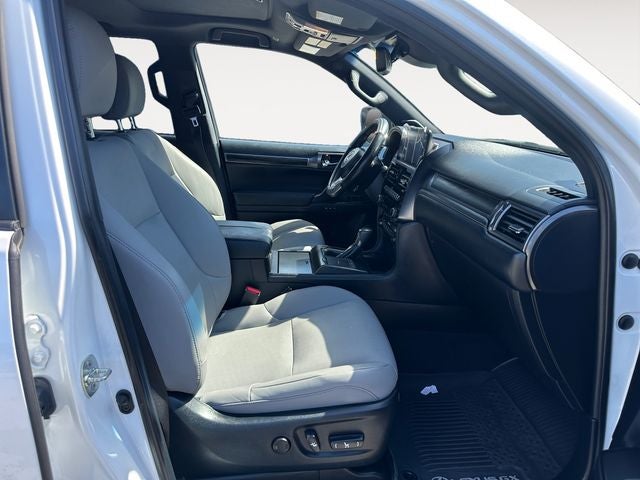 Used 2023 White Pearl Lexus 460 image 15