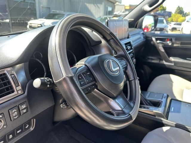 Used 2023 White Pearl Lexus 460 image 22