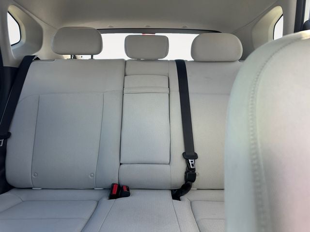 Used 2024 Atlas White Hyundai SEL image 13
