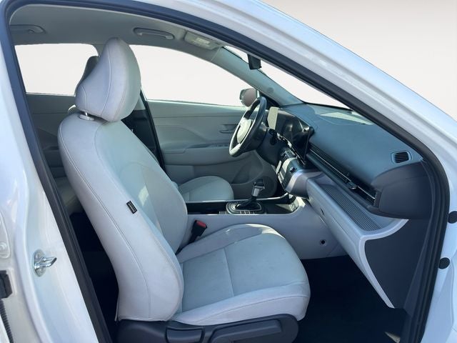 Used 2024 Atlas White Hyundai SEL image 15