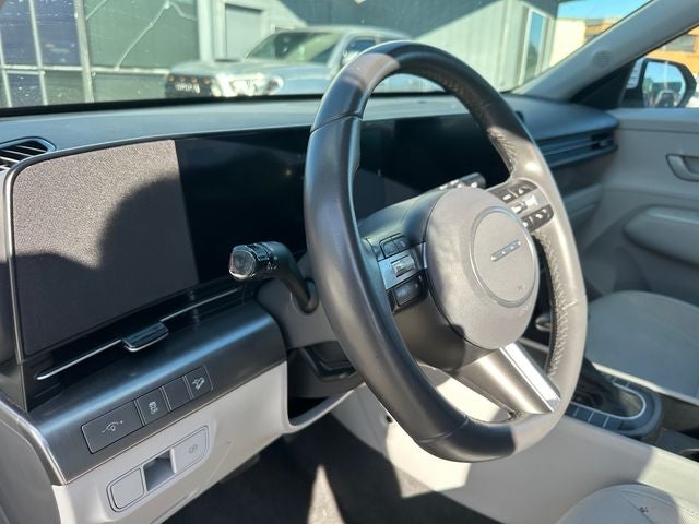 Used 2024 Atlas White Hyundai SEL image 21