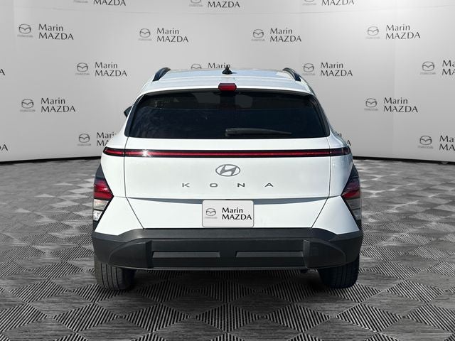 Used 2024 Atlas White Hyundai SEL image 4