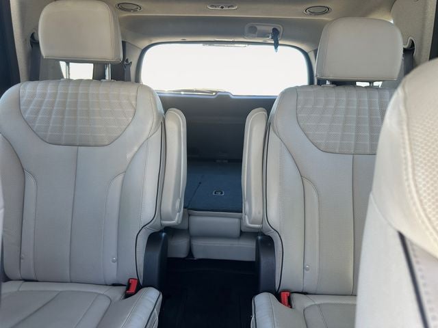 Used 2024 Steel Graphite Hyundai Limited image 13