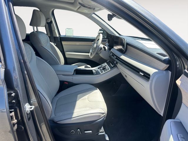 Used 2024 Steel Graphite Hyundai Limited image 15