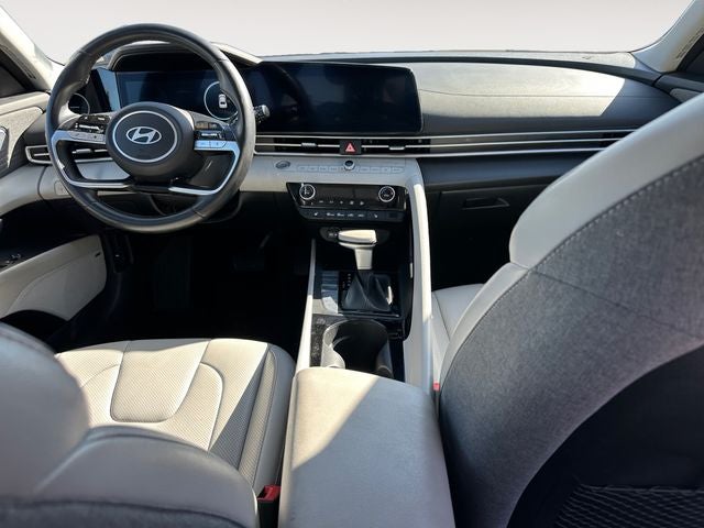 Used 2024 Amazon Gray Hyundai Limited image 10