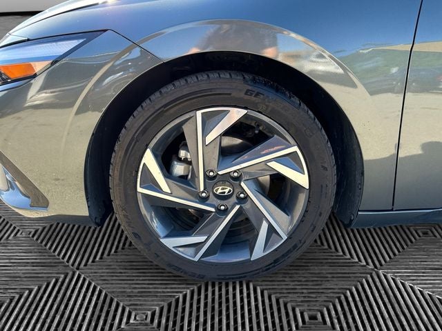 Used 2024 Amazon Gray Hyundai Limited image 14