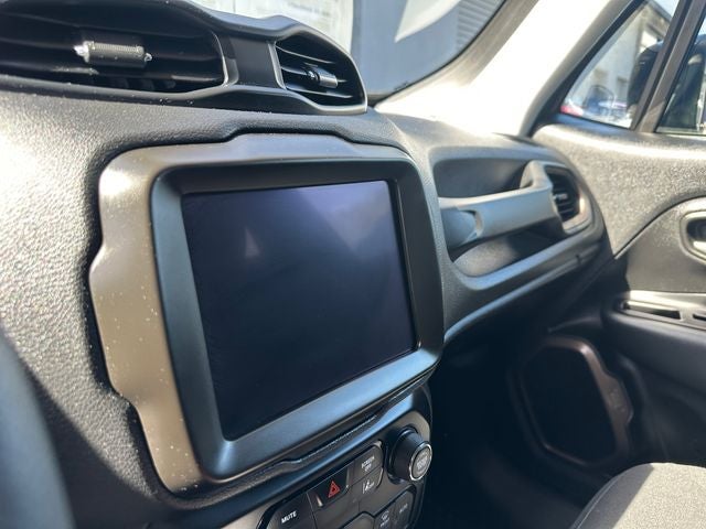 Used 2023 Slate Blue Pearlcoat Jeep Latitude image 27