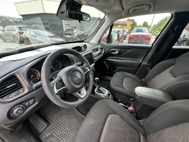 Used 2023 Slate Blue Pearlcoat Jeep Latitude image 29