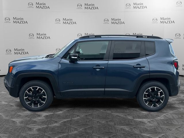 Used 2023 Slate Blue Pearlcoat Jeep Latitude image 2