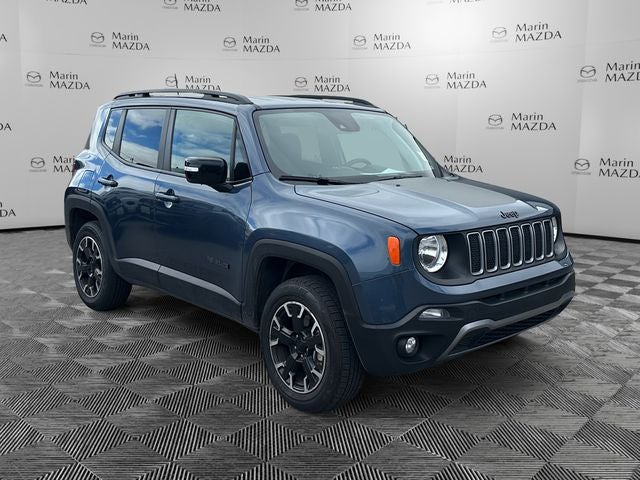 Used 2023 Slate Blue Pearlcoat Jeep Latitude image 7