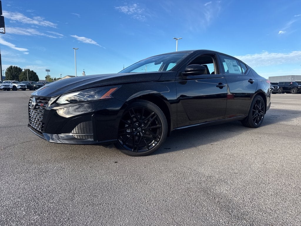 Super Black 2026 Nissan Altima Sedan Front-Wheel Drive Continuously Variable Transmission