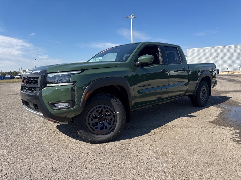  2027 Nissan Frontier Pickup Truck Four-Wheel Drive 9-Speed Automatic Overdrive