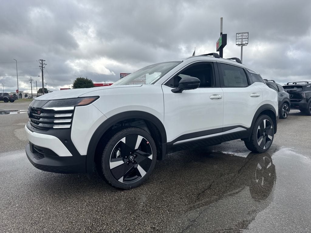 Aspen White Tricoat 2026 Nissan Kicks SUV / Crossover Front-Wheel Drive Continuously Variable Transmission