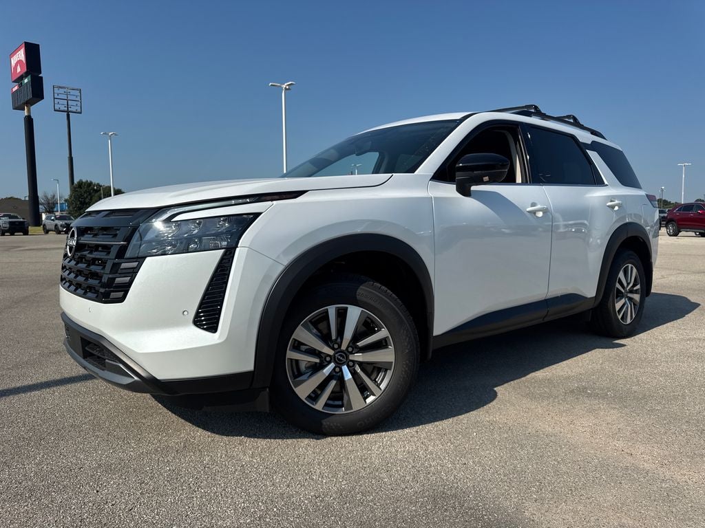 White Pearl 2026 Nissan Pathfinder SUV / Crossover All-Wheel Drive 9-Speed Automatic
