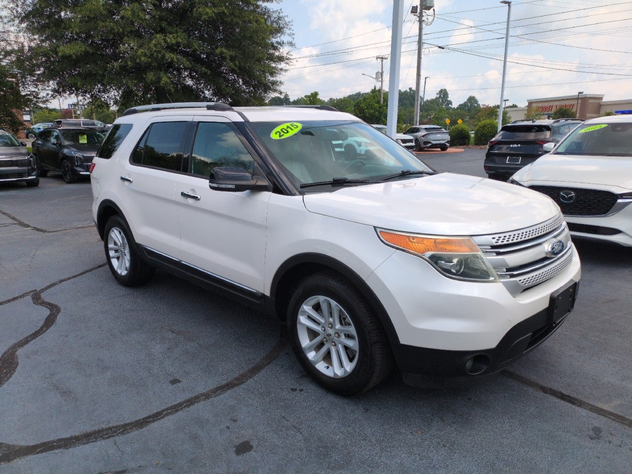 White Platinum Metal 2015 Ford Explorer SUV / Crossover Front-Wheel Drive Automatic