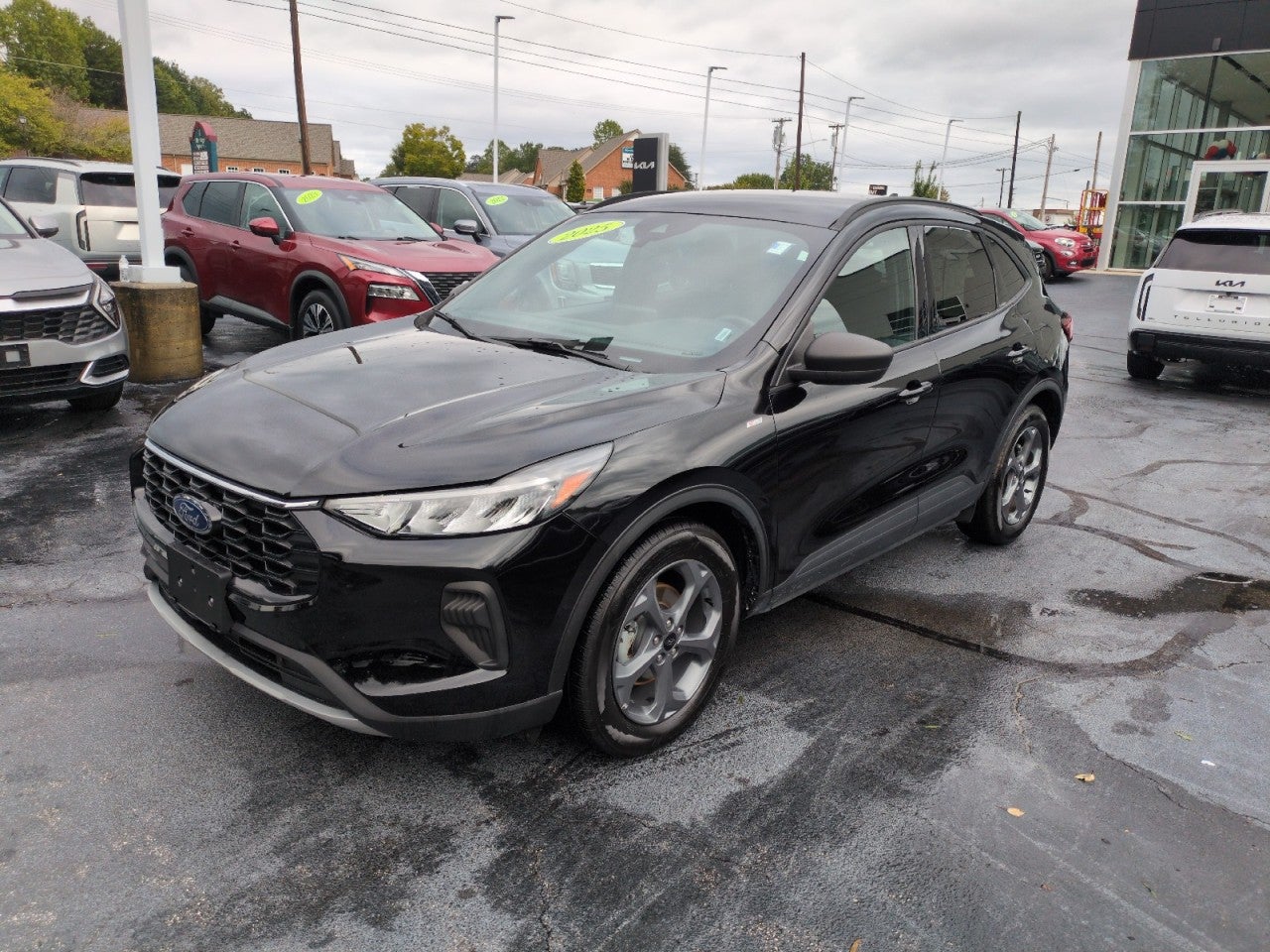 2025 Ford Escape ST-Line FWD