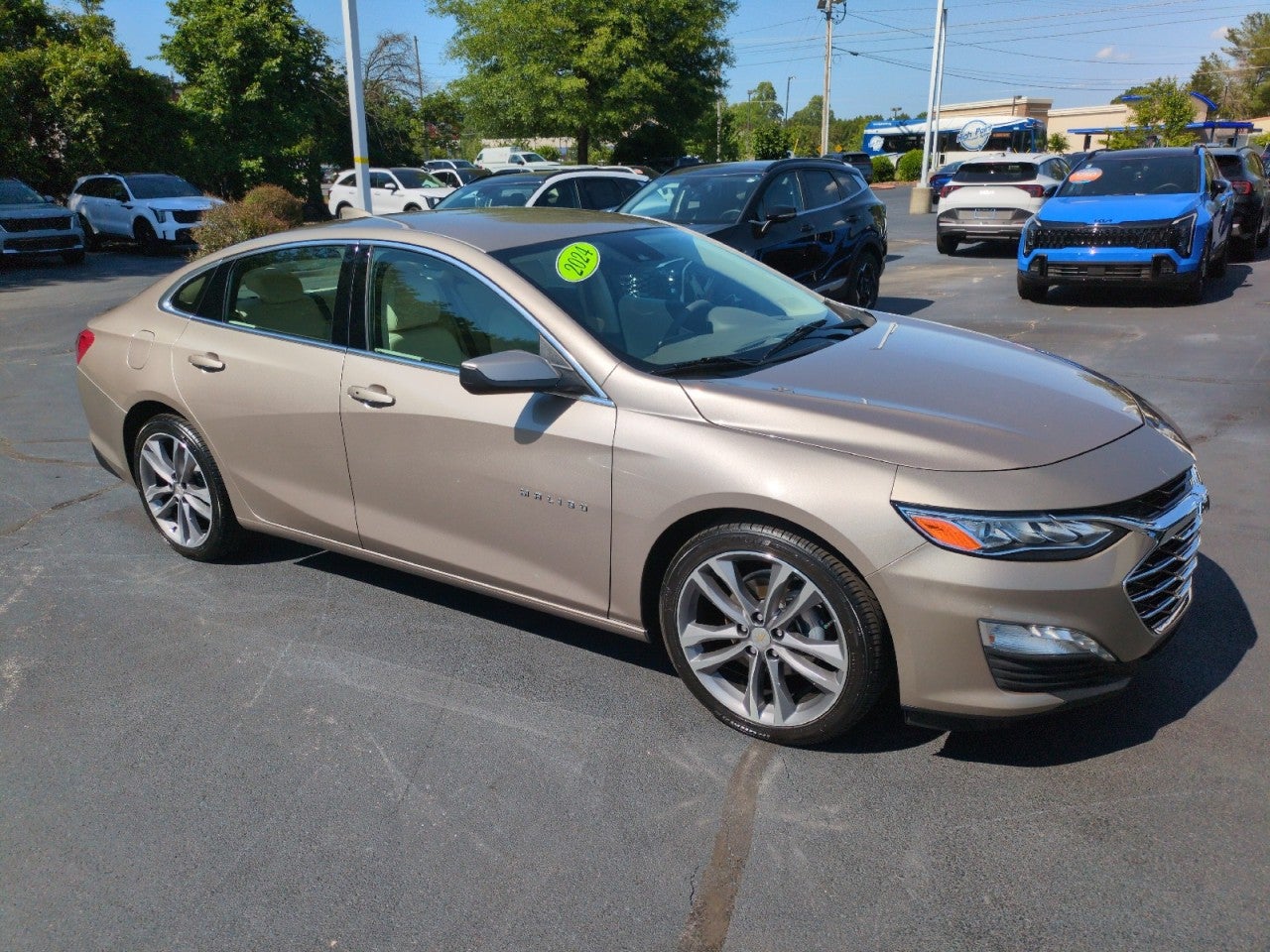 Gray 2024 Chevrolet Malibu Sedan Front-Wheel Drive Automatic