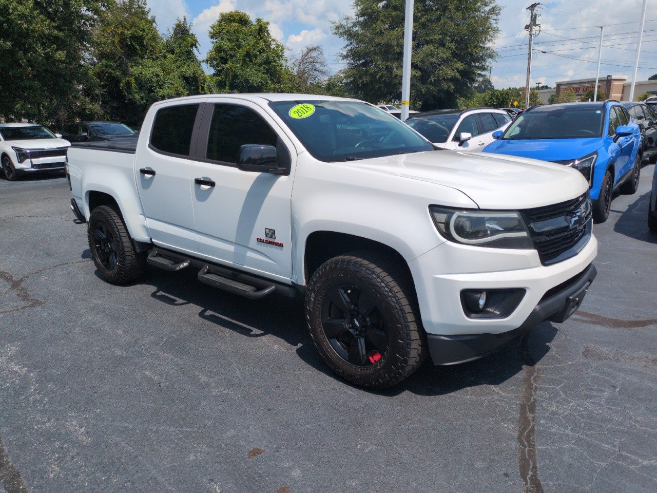 Summit White 2018 Chevrolet Colorado Pickup Truck 4X2 Automatic
