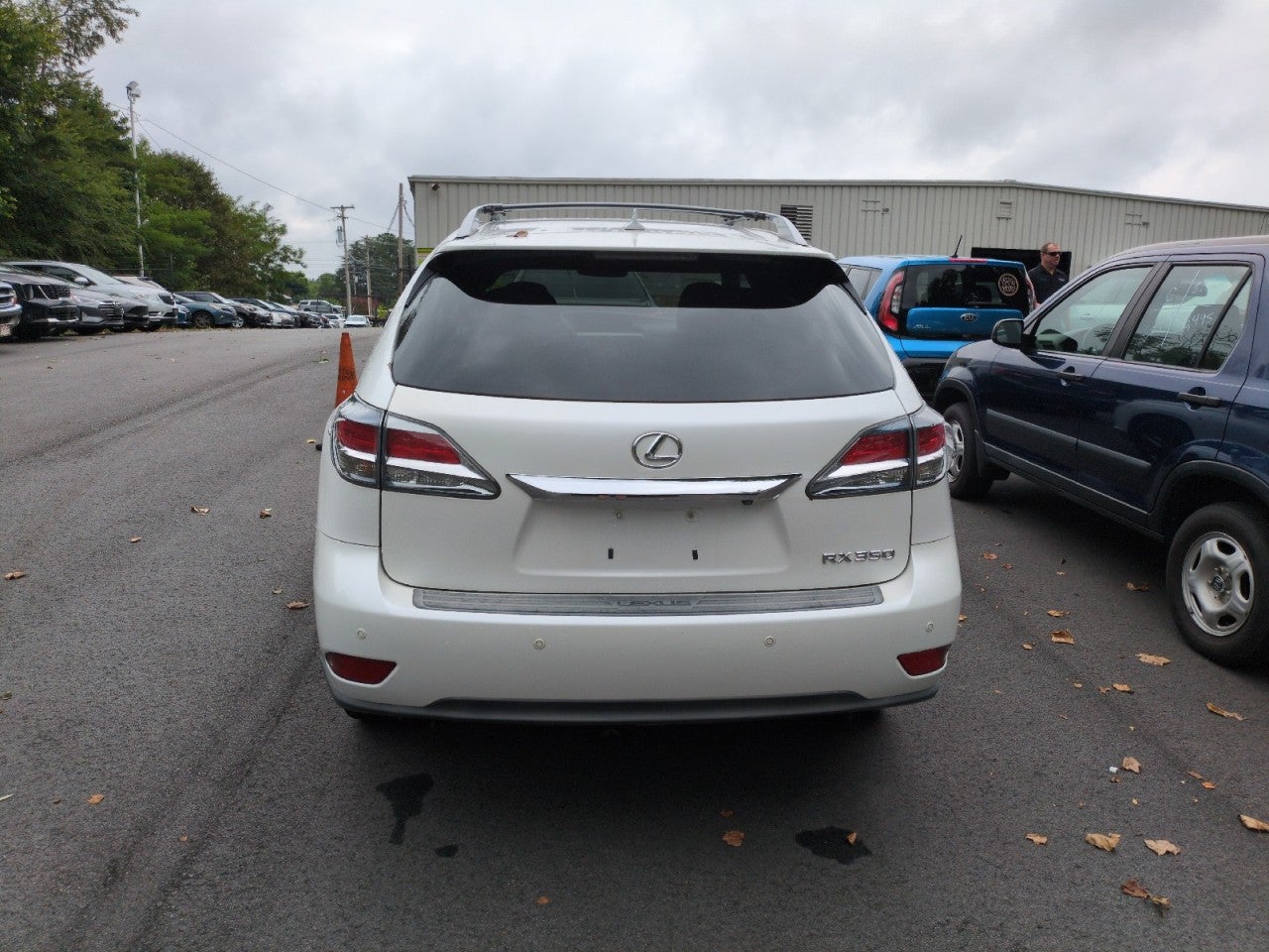 View vehicle photo 4
