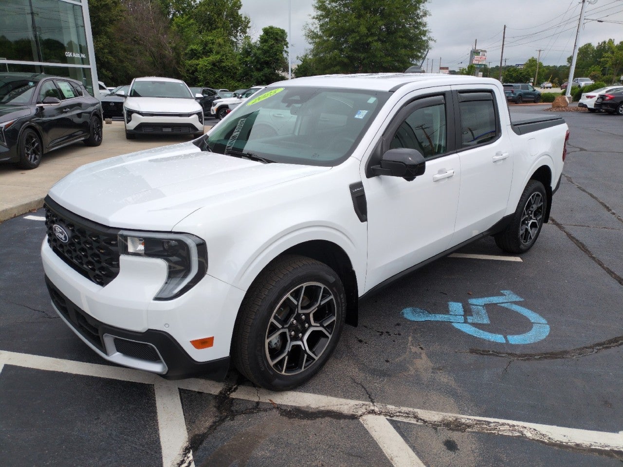 View vehicle photo 3