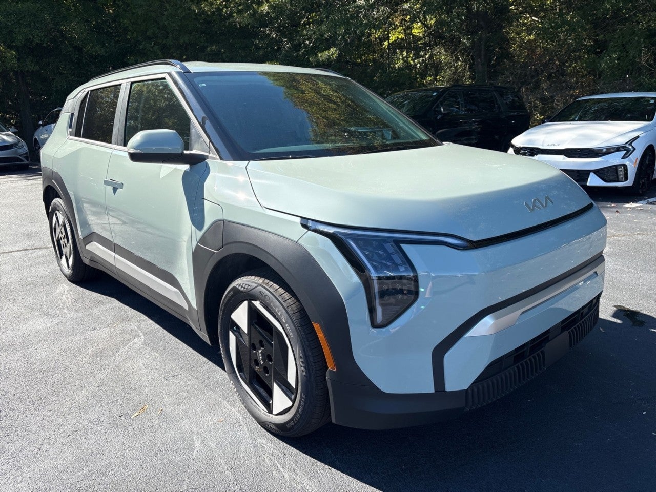 Haze 2027 Kia EV3 SUV / Crossover  Automatic