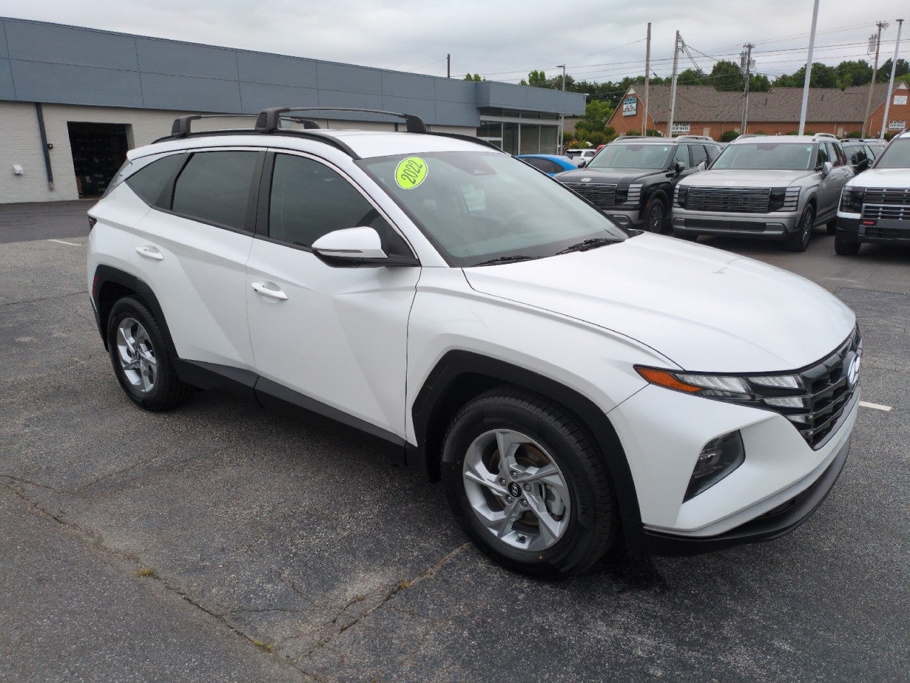 Quartz White 2022 Hyundai Tucson SUV / Crossover Front-Wheel Drive Automatic