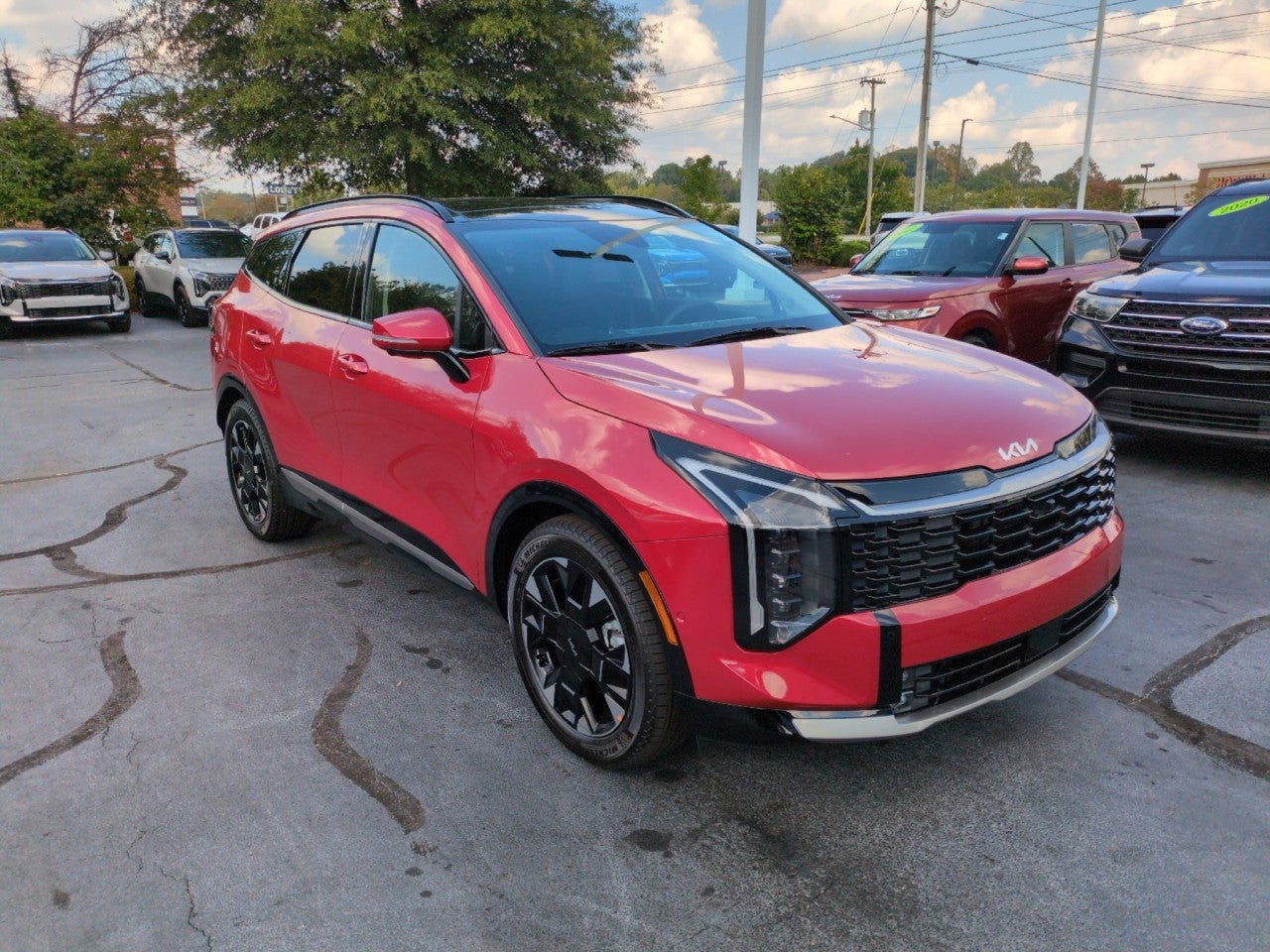 Red 2027 Kia Sportage SUV / Crossover Front-Wheel Drive 
