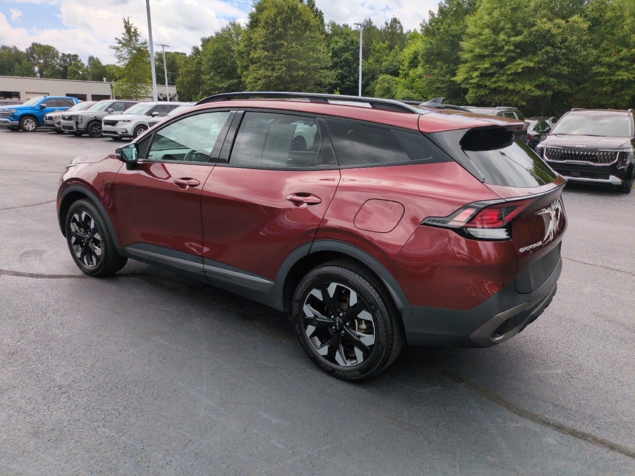 View vehicle photo 5