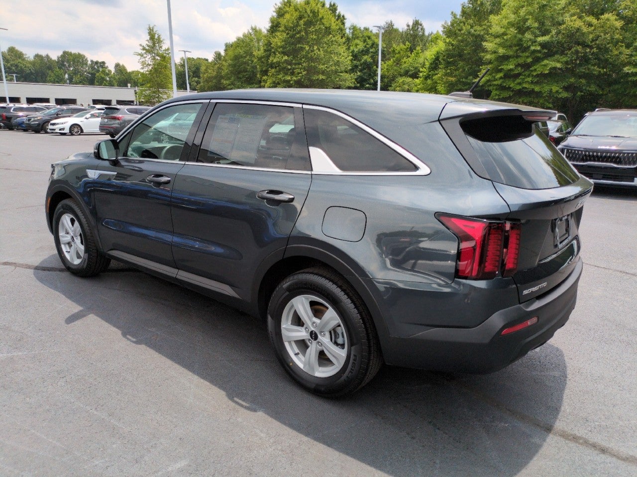 View vehicle photo 5