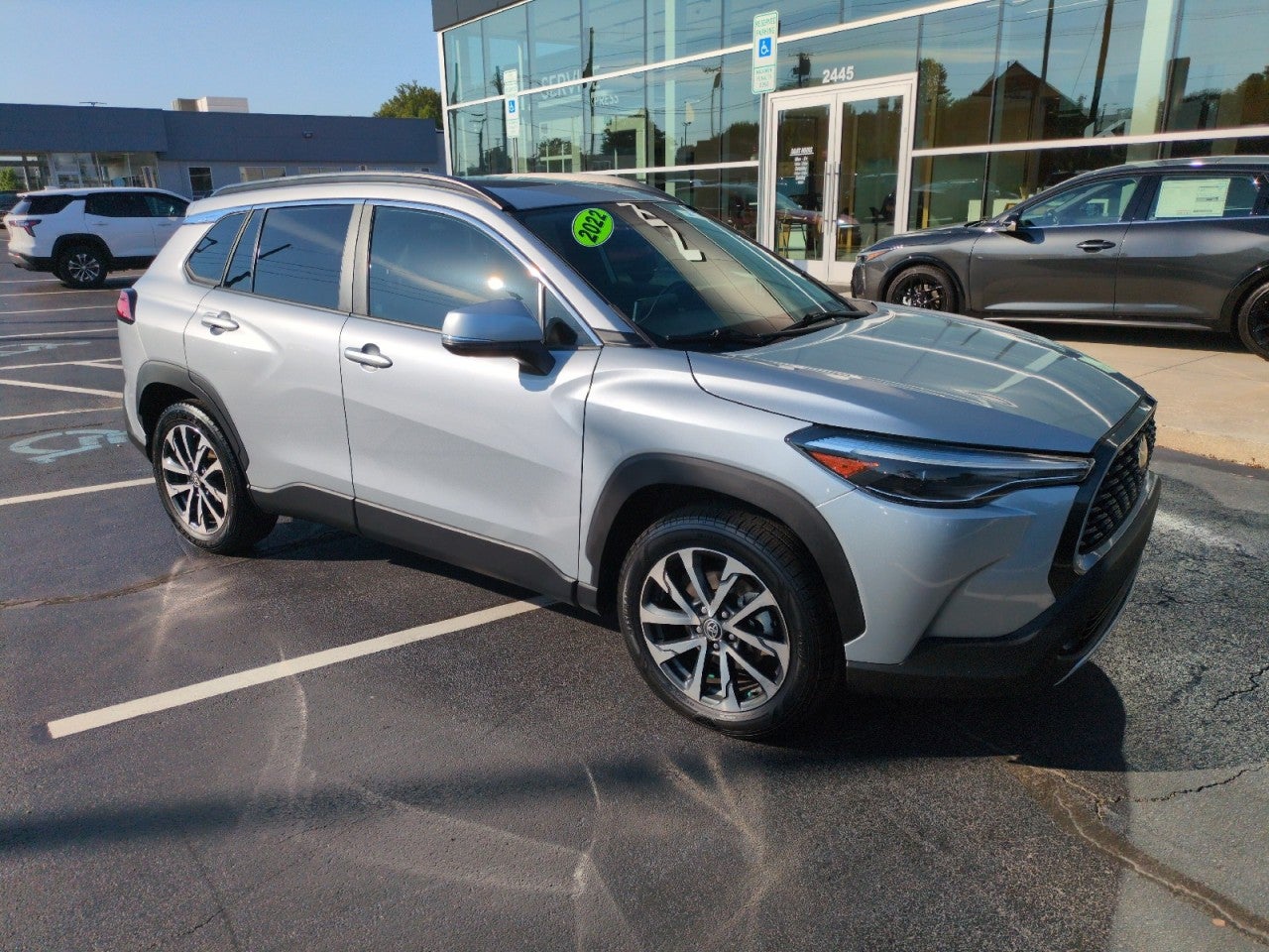 Celestite 2022 Toyota Corolla Cross SUV / Crossover Front-Wheel Drive Automatic