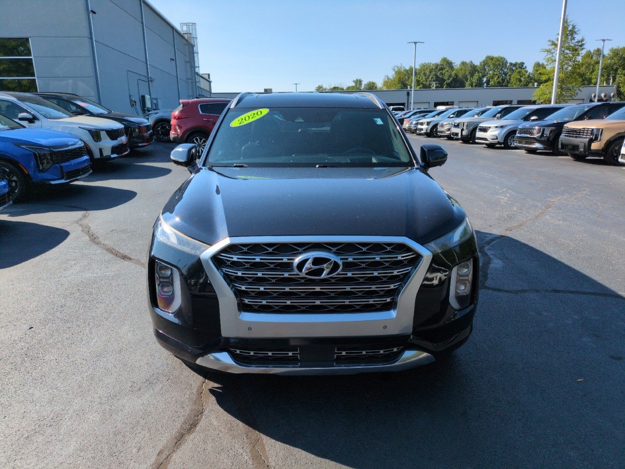 View vehicle photo 2