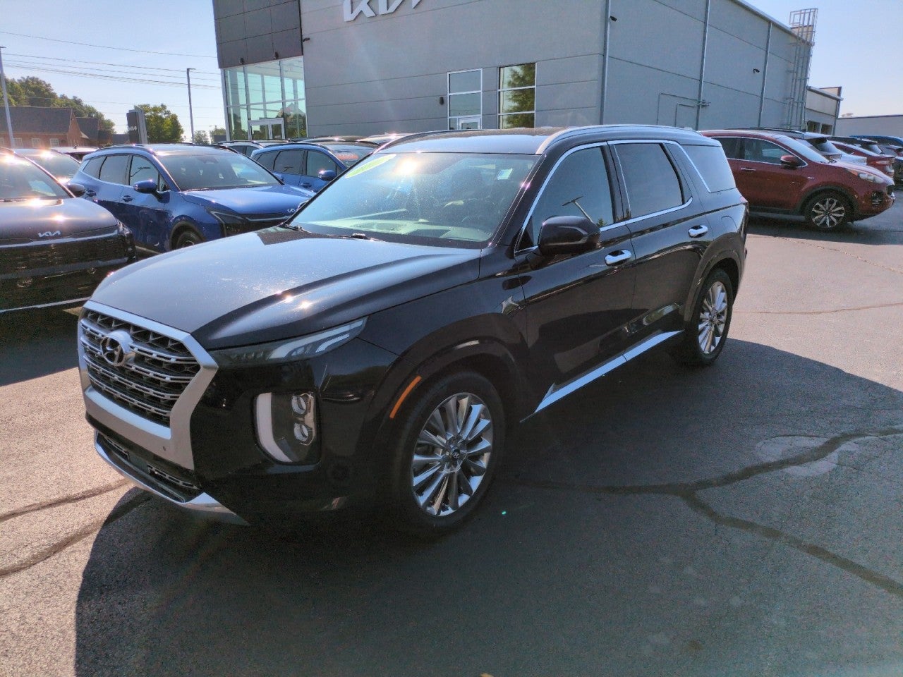 View vehicle photo 3