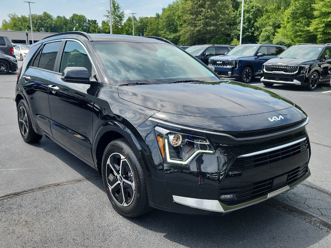Black 2026 Kia Niro SUV / Crossover Front-Wheel Drive Automatic
