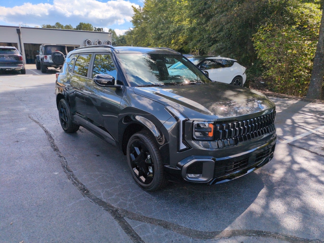 Gray 2027 Kia Seltos SUV / Crossover All-Wheel Drive Automatic