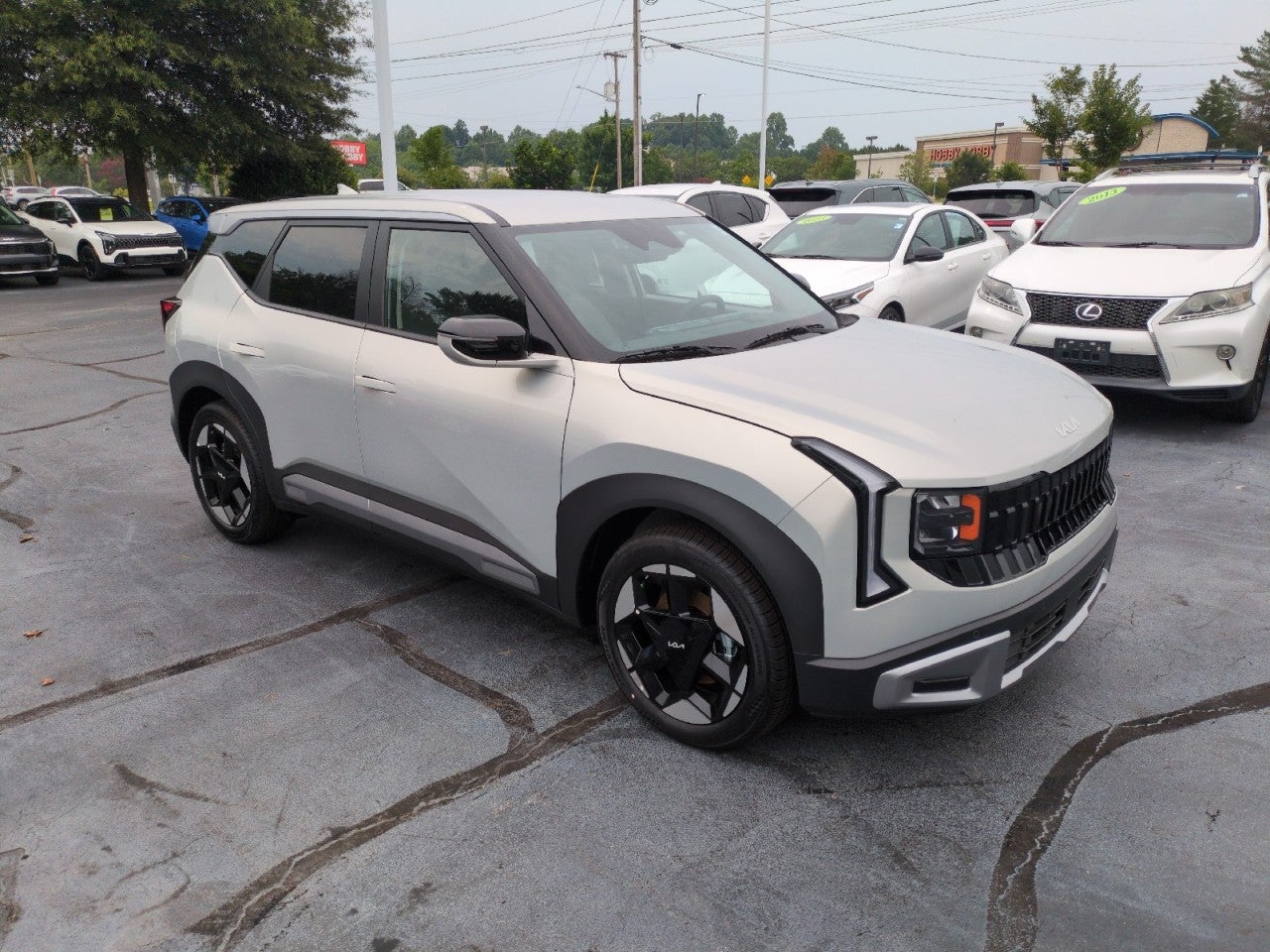 Silver 2027 Kia Seltos SUV / Crossover Front-Wheel Drive Automatic
