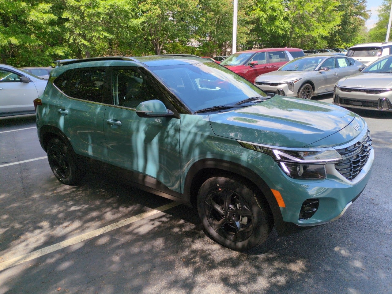 Pluton Blue 2026 Kia Seltos SUV / Crossover Front-Wheel Drive Continuously Variable Transmission