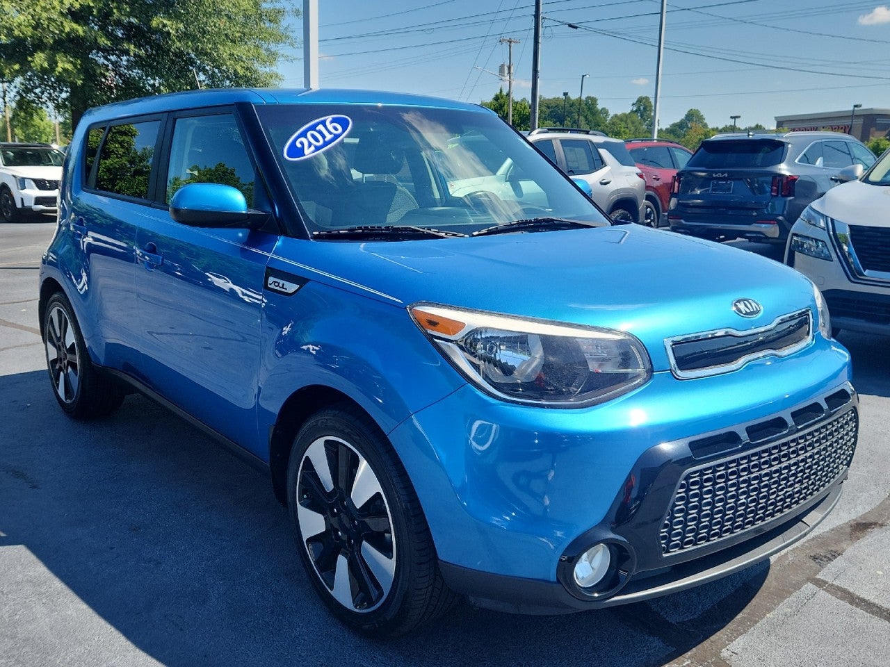 Blue 2016 Kia Soul Wagon  Automatic