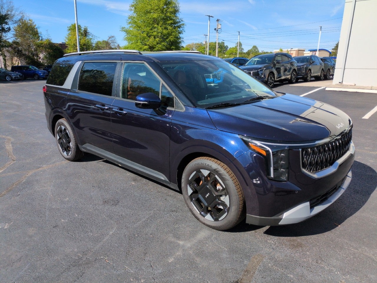 Deep Chroma Blue 2026 Kia Carnival Minivan Front-Wheel Drive Automatic