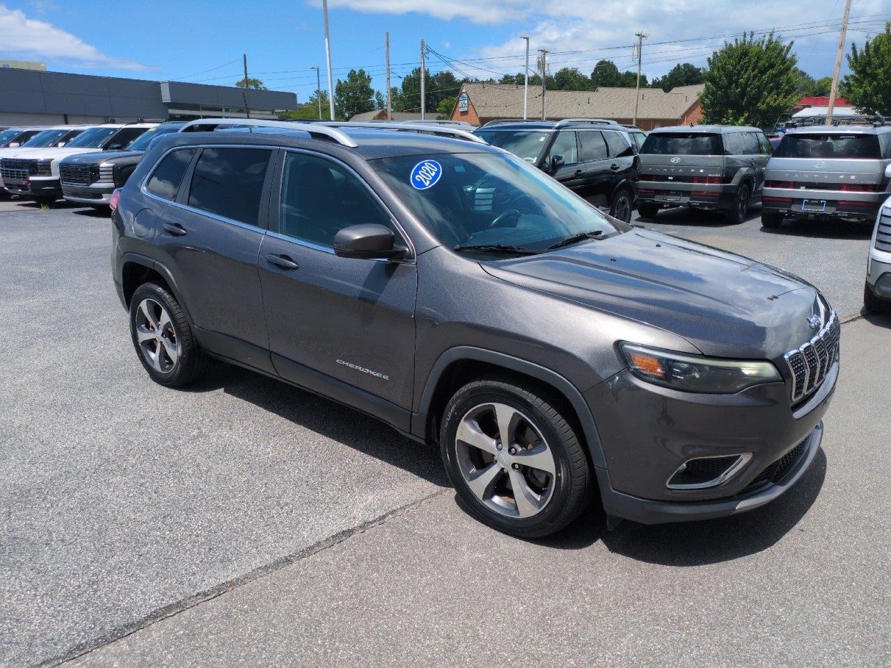 Gray 2020 Jeep Cherokee SUV / Crossover Front-Wheel Drive Automatic